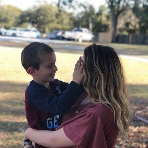 Meet your Posher, Samantha